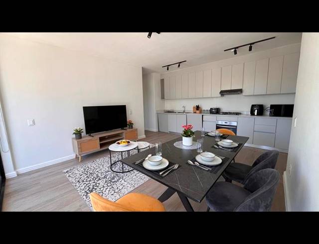 2 BEDROOM APARTMENT FOR SALE IN CLAREMONT